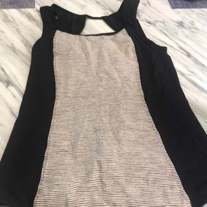 Lululemon tie back tank